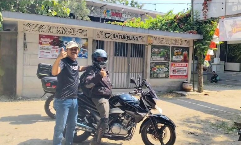 WhatsApp Image 2026 08 30 at 15.19.24 e1788143499851 https://batubelingmedia.xyz/ Touring Keliling Jawa, Rombongan Dari Maumere Singgah Di Wakul Cemedhink Trucuk Wakul Cemedhink Trucuk Agustus