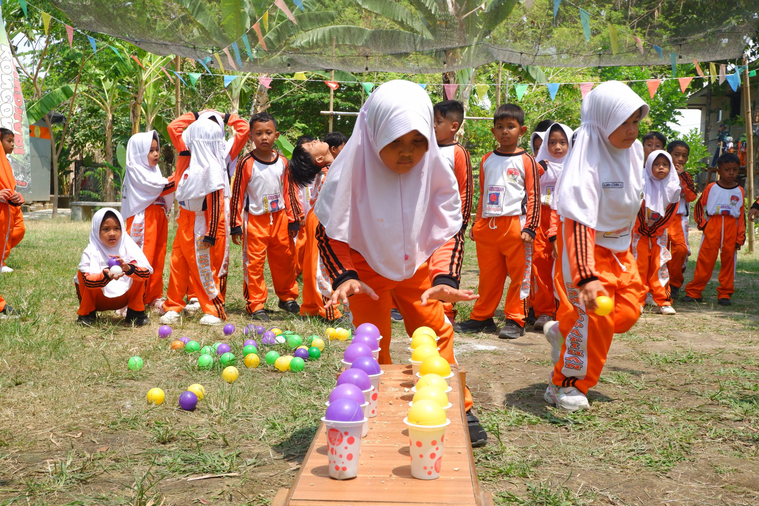 DSCF2696 scaled https://batubelingmedia.xyz/ratusan-siswa-kelas-1-sd-negeri-kepatihan-belajar-dan-bermain-di-mbedidhink-outbound/ Ratusan Siswa Kelas 1 SD Negeri Kepatihan Belajar Sambil Bermain di Mbedidhink Outbound Belajar September