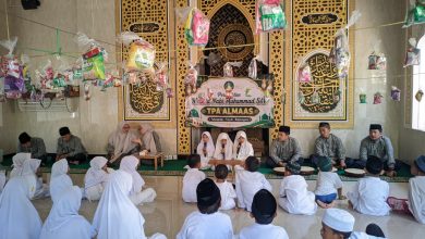 Khidmat Maulid Nabi di TPA Almaas Bojonegoro, Tanamkan Karakter Santri Lewat Teladan Rasulullah 88 WhatsApp Image 2026 08 31 at 18.52.25 https://batubelingmedia.xyz/ Khidmat Maulid Nabi di TPA Almaas Bojonegoro, Tanamkan Karakter Santri Lewat Teladan Rasulullah Wakul Cemedhink Trucuk September