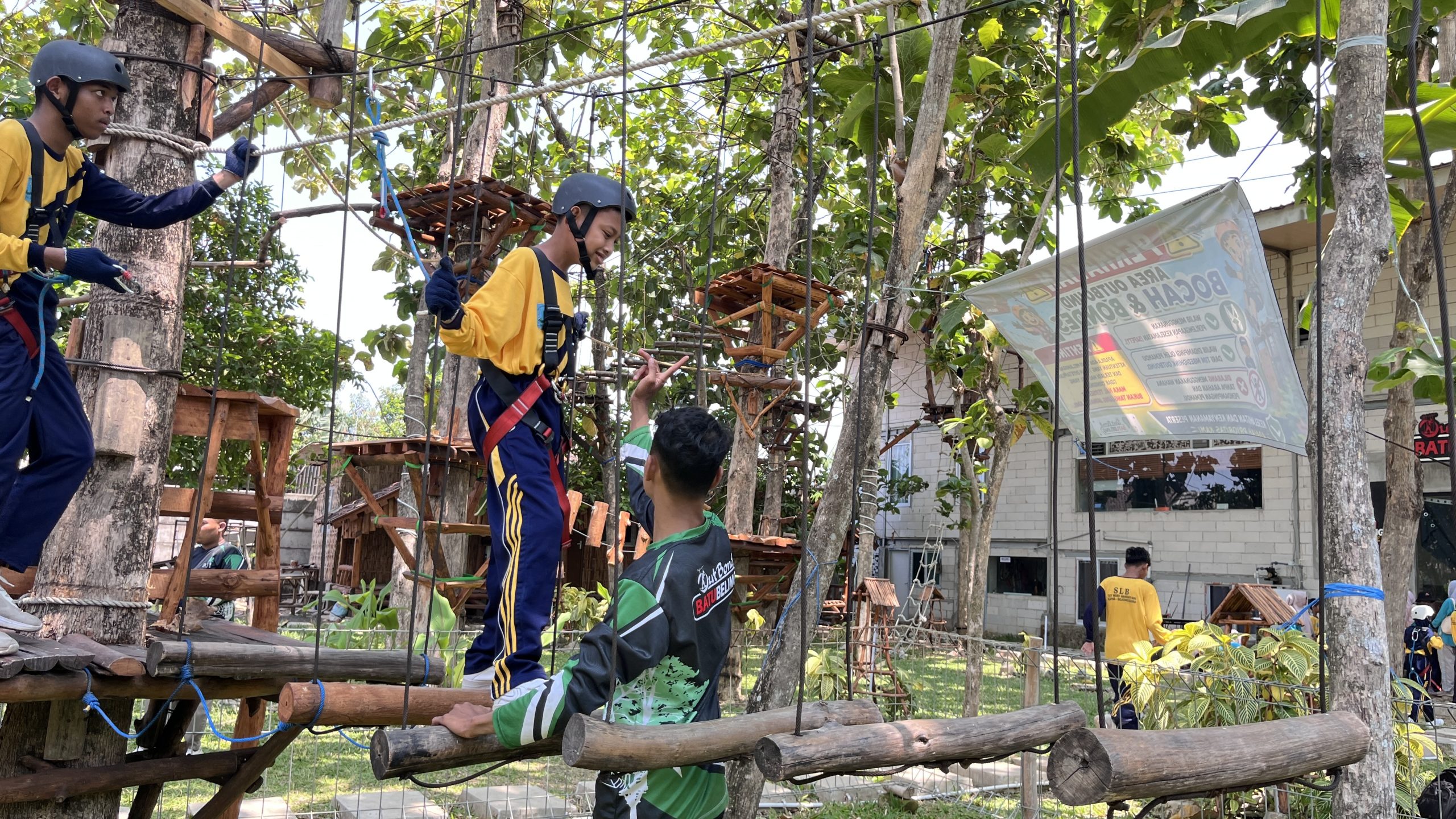 IMG 8239 scaled https://batubelingmedia.xyz/bukan-sekadar-bermain-mbedidhink-outbound-jadi-ruang-belajar-dan-terapi-siswa-slb-tut-wuri-handayani/ Bukan Sekadar Bermain, Mbedidhink Outbound Jadi Ruang Belajar dan Terapi Siswa SLB Tut Wuri Handayani Mbedidhink Outbound Oktober