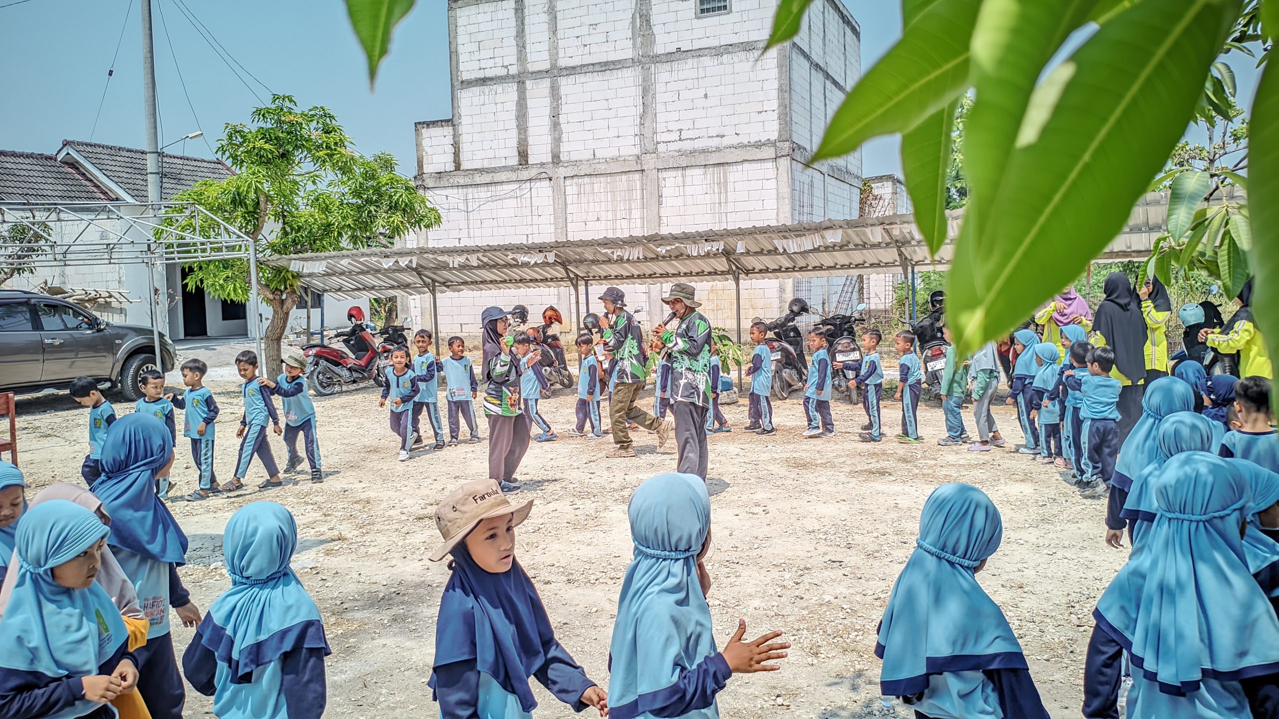 UtanKaliki Rodin 20261010 095830 UtanKaliki LMC R18 Nemesis POCOX7Pro scaled https://batubelingmedia.xyz/cuaca-panas-tak-halangi-keseruan-outbound-batubeling-bareng-kb-ra-ummul-quran/ Cuaca Panas Tak Halangi Keseruan Outbound BATUBELING Bareng KB RA Ummul Qur’an Outbound Oktober