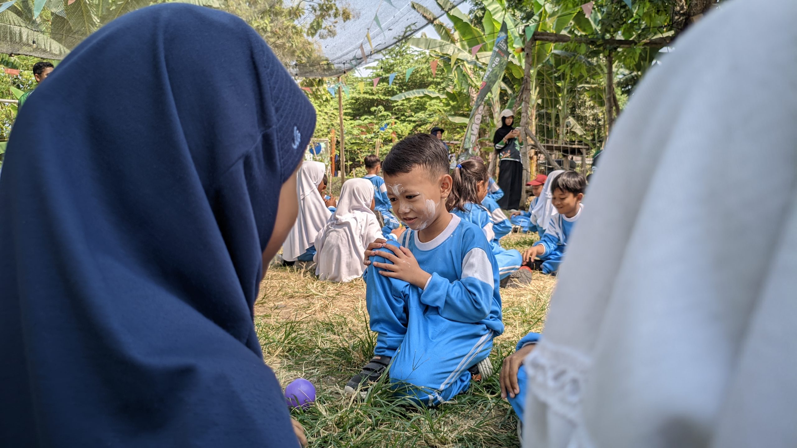 UtanKaliki Rodin 20261013 090428 UtanKaliki LMC R18 Nemesis POCOX7Pro scaled https://batubelingmedia.xyz/suasana-alam-jadi-ruang-belajar-siswa-sdn-sumberrejo-1-antusias-outing-class-di-mbedidhink-outbound/ Suasana Alam Jadi Ruang Belajar, Siswa SDN Sumberrejo 1 Antusias Outing Class di Mbedidhink Outbound Outbound Oktober