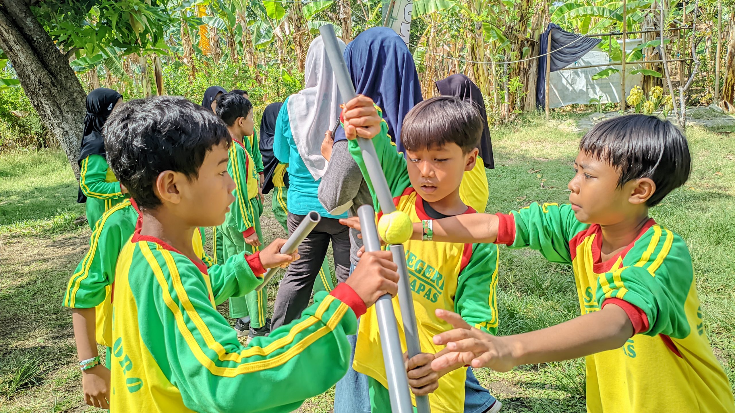 UtanKaliki Rodin 20261031 085217 UtanKaliki LMC R18 Nemesis POCOX7Pro scaled https://batubelingmedia.xyz/belajar-berani-dan-kompak-di-luar-kelas-siswa-sdn-wedi-ikuti-outing-class-di-mbedidhink-outbound/ Belajar Berani dan Kompak di Luar Kelas, Siswa SDN Wedi Ikuti Outing Class di Mbedidhink Outbound Belajar Oktober